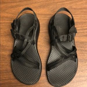 Women chacos size 8